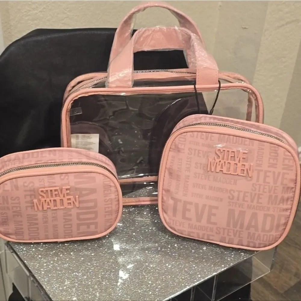 Steve Madden‎ Travel Compartment Weekender- Blush